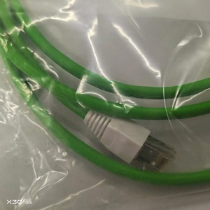 Cable Ethernet Schneider Electric Cat6 de Cobre Trenzado Importado para Conexión de Red - Product Image 3