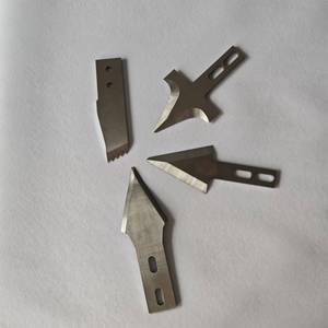 Cuchillo de corte de pollo de acero inoxidable de tamaño personalizado para línea de producción de matadero componente central en máquina de alimentos - Product Image 2