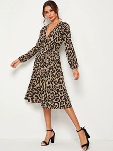 Abito estivo da <span class=keywords><strong>donna</strong></span> con cintura con stampa leopardata - Product Image 2
