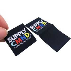 Fabricant d'étiquettes en tissu, étiquettes tissées personnalisées en damassé pour vêtements - Product Image 1