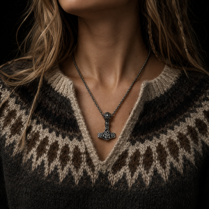 Collier Marteau de Thor Viking en Acier Inoxydable 316L, Pendentif Mjolnir <span class=keywords><strong>Mythologie</strong></span> Nordique, Bijoux Nordiques Vintage pour Cadeau - Vente en Gros - Product Image 2