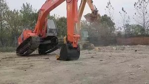 Excavadora de cadenas Hitachi ZX200 de segunda mano, excavadora usada original japonesa en stock - Product Image 4