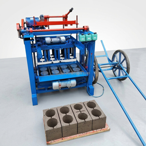 Machine à briques de ciment semi-automatique QTJ4-35 pour blocs creux et pavés - Product Image 1