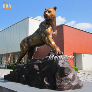 Statue de panthère noire en bronze coulé sur mesure sur socle en roche, sculpture d'animal en bronze pour jardin extérieur - Product Image 5