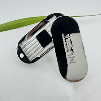 Diffuseur de parfum pour voiture à clipser sur grille d'aération, désodorisant pour voiture