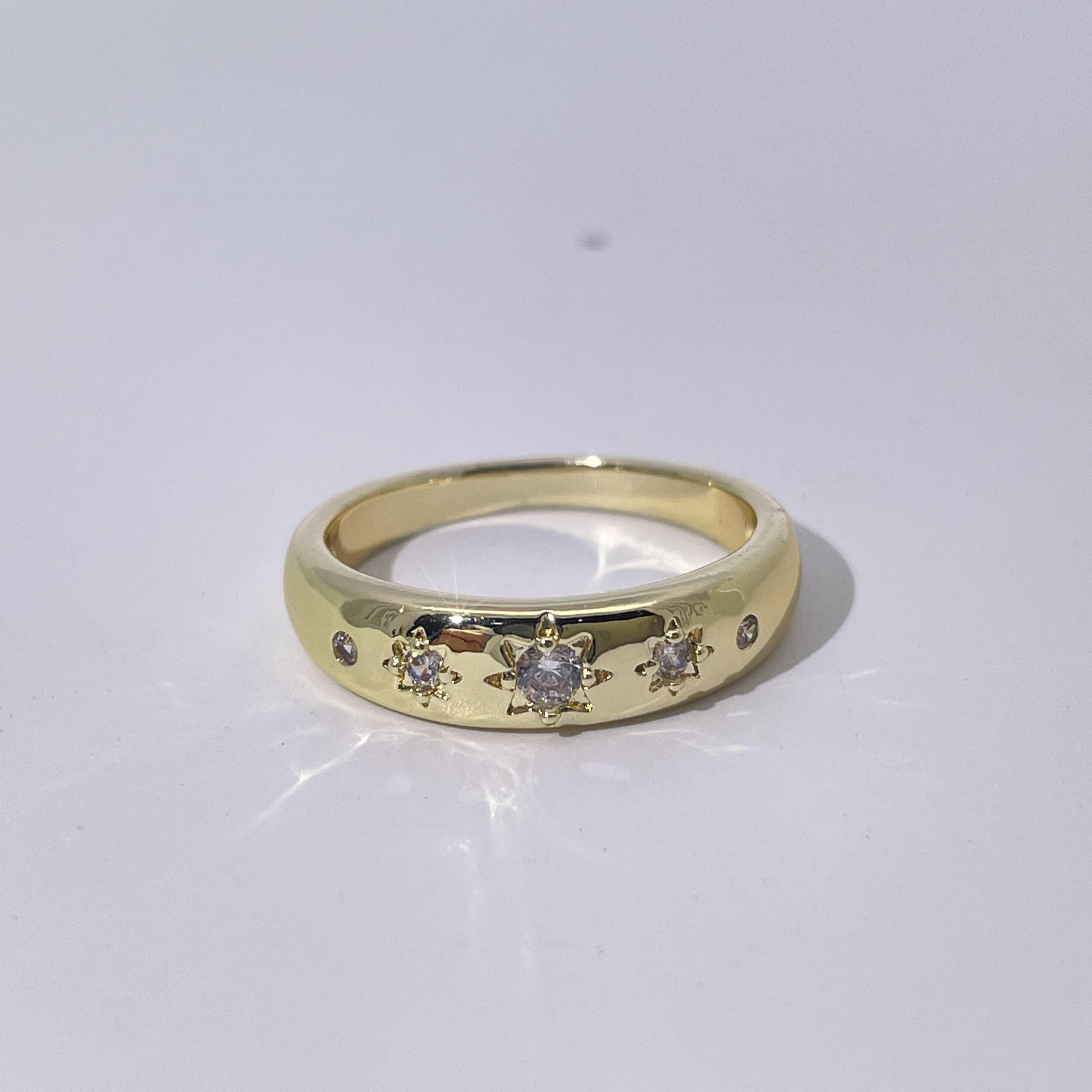 สีเหลือง