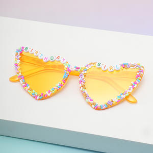 نظارات شمسية نسائية لؤلؤ عبر الحدود على شكل قلب ، نظارات شمسية مستقطبة للحماية من UV380 ، عدسات مستقطبة لحفلات الزفاف - Product Image 4