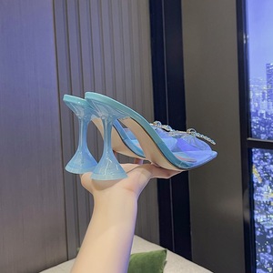 รองเท้าส้นสูงใสประดับเพชรแบบสวมสำหรับผู้หญิงแฟชั่นฤดูร้อน - Product Image 2
