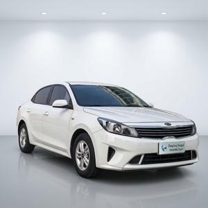 Auto Kia <span class=keywords><strong>Forte</strong></span> 2021 a Benzina e CNG, Berlina 5 Posti, Veicolo di Seconda Mano in Pronta Consegna, Offerta Speciale per l'Esportazione - Product Image 4