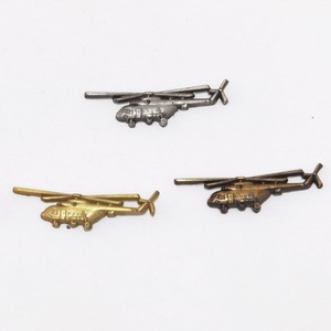 Pins de esmalte de metal con imitación de avión, modernos y de estilo antiguo, personalizados, sin pedido mínimo, con chapado en oro y níquel suave/duro, para fabricantes de insignias - Product Image 4