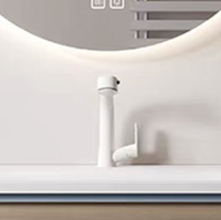 Vanité bon marché de haute qualité avec PVC blanc Armoires de salle de bain de style moderne à vendre Éclairage de vanité de salle de bain