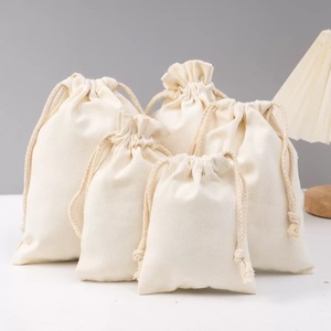 Bolsa de Tela de Algodón Muselina Orgánica Ecológica Personalizada, Bolsa Pequeña Blanca de Calicó con Cordón y Logotipo Promocional - Product Image 5