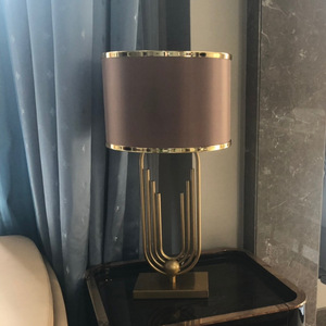 HOOYI Hotel Luxury Modern White Fabric Lamp Shade Desk Lamp Home decorativo Night Light lampada da comodino Iron Ce AC Round 70 - Product Image 4