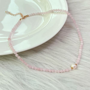 Elegante joyería de perlas reales hecha a mano 4mm cuarzo rosa con cuentas de agua dulce perla encanto gargantilla Collar para el Día de la madre - Product Image 1