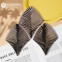 Ubin Dinding Dekoratif Rumah Motif Daun Mint Cekung-Cembung Ubin Seni Buatan Tangan Keramik Dinding Kamar Mandi Dapur Interior