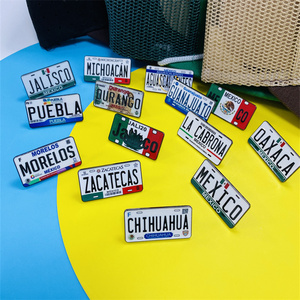 Bas quantité minimale de commande Cap Pin Mexique Auto Nouveauté Plaque D'immatriculation Plaques Mexicaines Mexican Hat Pin <span class=keywords><strong>Nom</strong></span> Tag Badge - Product Image 2