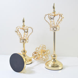 <span class=keywords><strong>Chandelier</strong></span> de couronne de dentelle <span class=keywords><strong>en</strong></span> <span class=keywords><strong>fer</strong></span> <span class=keywords><strong>forgé</strong></span> plaqué or pour décoration de salon europé<span class=keywords><strong>en</strong></span> - Product Image 1