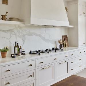 Gabinete de cocina de diseño francés moderno personalizado, madera maciza de roble con estilo MDF, juego completo de cocina victoriana a la venta - Product Image 4