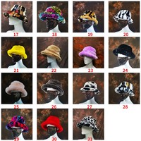 Chapeau Bob Femme Hiver Chaud en Peluche Léopard, Casquette de Pêcheur à Large Bord, Chapeau Seau Doux et Moelleux en Fausse Fourrure pour l'Hiver
