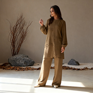 Nuevo Estilo de Vestido Abaya Elegante de Poliéster con Lentejuelas de Lujo para Mujeres Musulmanas, Venta al por Mayor Personalizada para Fiestas y Eventos - Product Image 2