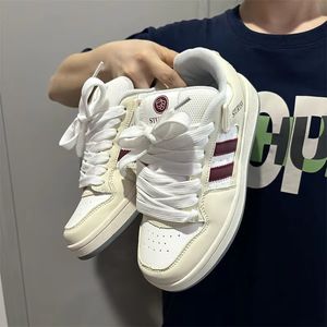Sepatu Kasual Gaya Korea Trendy Terbaru untuk Pria Wanita, Cocok untuk Foto Instagram, Street Style, Retro, Paduan Warna, EVA, Fashion Musim Dingin - Product Image 2