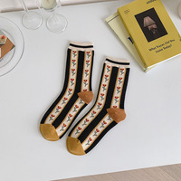 Femmes été mode chaussettes courtes en coton Vintage Floral or texte mi-tube bas équipage longueur respirant Logo corps