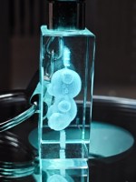 Porte-clés en cristal K9 en gros, rectangulaire, avec lumière LED, gravure laser 3D, porte-clés vierge en cristal pour cadeau d'affaires