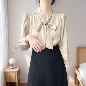 Maxfree 2026 – Chemise en satin pour femme avec nœud, manches longues et attache sur le devant – Vente en gros usine - Product Image 1