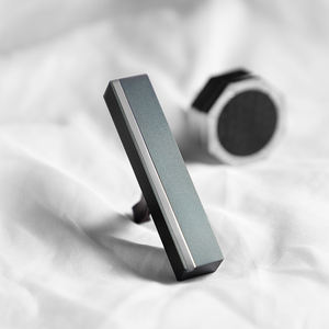 2024 nuevo ambientador de Perfume de coche de aleación de aluminio de lujo difusor de aceite esencial Clip de ventilación de Perfume de coche de aleación de aluminio - Product Image 3