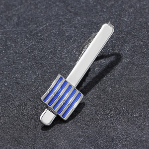 Vente en gros de pinces à <span class=keywords><strong>cravate</strong></span> créatives de style français, tendance mode, personnalisées, pour hommes - Product Image 4