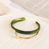 Brazalete Geométrico de Acrílico Chapado en Oro, Pulsera Abierta de Latón con Resina Acética Irregular para Mujer