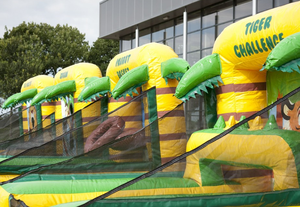 Carnaval gonflable <span class=keywords><strong>de</strong></span> <span class=keywords><strong>la</strong></span> <span class=keywords><strong>Jungle</strong></span> gonflable Commercial, <span class=keywords><strong>jeu</strong></span> d'extérieur, à vendre, Offre Spéciale - Product Image 2