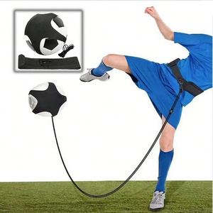 Dispositif d'entraînement au jonglage de ballon de football Dongmei, noir, en polyester, pour enfants, aide à l'entraînement au football avec sangle - Product Image 1