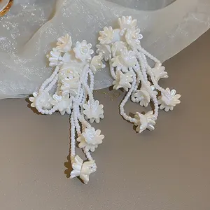 Pearl Flower Rice Beads Tassel Earrings Palace Style Elegant Style Earrings Vintage Earrings Wholesale