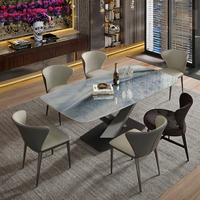 Ensemble table et chaises de salle à manger en bois massif de luxe, style simple et rectangulaire en ardoise, idéal pour villa complète