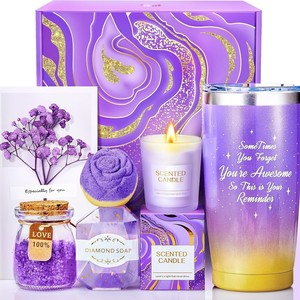 Set Regalo per la Cura Personale Donna Oro Viola, con Tumbler Ombre, Candela, Sapone Diamantato, Bomba da Bagno Rosa, Barattolo di Sale e Biglietto 'You're Awesome' - Product Image 1