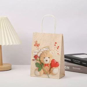 Bolsa <span class=keywords><strong>de</strong></span> Regalo <span class=keywords><strong>de</strong></span> Lujo para el Día <span class=keywords><strong>de</strong></span> San Valentín con Oso <span class=keywords><strong>de</strong></span> Peluche <span class=keywords><strong>de</strong></span> <span class=keywords><strong>Papel</strong></span> <span class=keywords><strong>Kraft</strong></span> en Forma <span class=keywords><strong>de</strong></span> Corazón para Empaque <span class=keywords><strong>de</strong></span> Eventos Sorpresa - Product Image 4