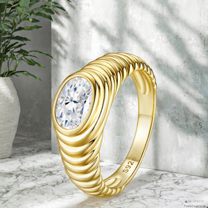 Anillo de Boda de Lujo Vintage en Plata S925 Chapado en Oro Amarillo con Moissanita VVS Corte Marquesa, Solitario de Dos Puntas, Certificado GRA, Unisex - Product Image 2