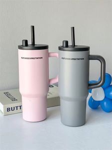 Gobelet à café portable 710 ml en acier inoxydable à double paroi sous vide avec poignée et paille - Product Image 3