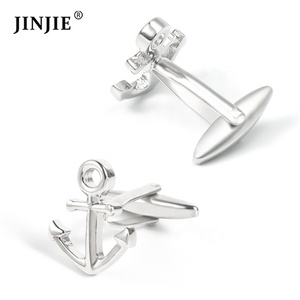 En stock boutons <span class=keywords><strong>de</strong></span> <span class=keywords><strong>manchette</strong></span> en cuivre plaqué <span class=keywords><strong>argent</strong></span> <span class=keywords><strong>de</strong></span> haute qualité avec lettres anglaises pour cadeau <span class=keywords><strong>de</strong></span> fête des pères en gros - Product Image 3