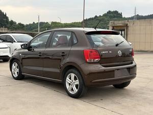 <span class=keywords><strong>Volkswagen</strong></span> <span class=keywords><strong>Polo</strong></span> 1.4L Hatchback Usata con Guida a Sinistra, Cambio Automatico, Sedili in Pelle, Telecamera Posteriore, Pneumatici R15 - Vendita all'Ingrosso - Product Image 3
