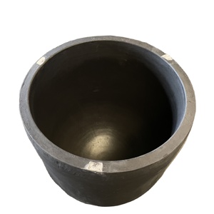 Petit <span class=keywords><strong>creuset</strong></span> de fusion carré en graphite de 50 kg pour la fusion du cuivre, pour la fonderie industrielle et la fusion de métaux, en argile de fer, en vente - Product Image 1