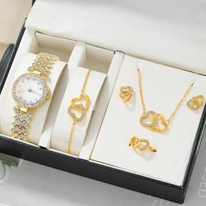 Set di Gioielli da Sposa alla Moda con Orologio al Quarzo e Anello di Lusso Placcato Oro con Diamanti, in Confezione Regalo - Product Image 1