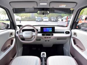 2025年新款吉利熊猫快充功能三门四座掀背式电动车迷你车廉价车适合日常通勤 - Product Image 6