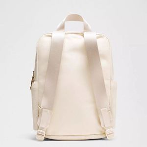 Mochila Unisex Lulu para el Nuevo Modelo Everywhere, 11.5L, Impermeable, Gran Capacidad, de Mezclilla, con Forro de Poliéster y Correas Curvas para los Hombros - Product Image 4