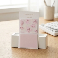Bloc de Notas Adhesivo con Diseño Floral Rosa y Acabado Perlado