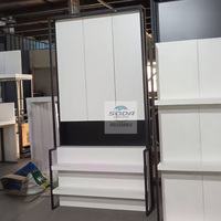 Présentoirs métalliques modernes détachables et personnalisables pour robinets de salle de bain, idéaux pour les salons professionnels et les expositions