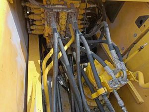 Original Used komatsu Crawler <b>Excavator</b> pc200 komatsu digger Used Tracked <b>Excavator</b> - Product Image 6