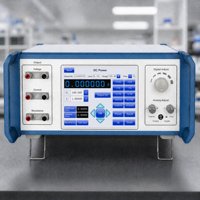 Calibrateur d'instruments avancé TC6503 pour l'étalonnage des multimètres à pince numériques jusqu'à 1000A avec sortie de signal standard 1100V 22A