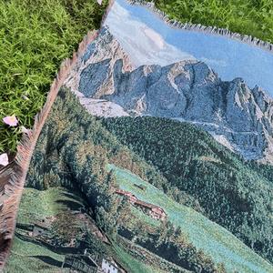 Tapisserie en macramé en fil de coton Paysage alpin - Couverture murale décorative très tendance |   Housse de canapé pour salon, décoration - Product Image 4